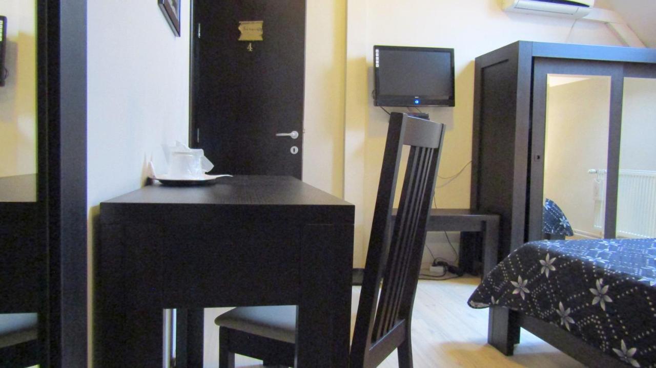 Rami House Central Double Rooms 브라쇼브 외부 사진