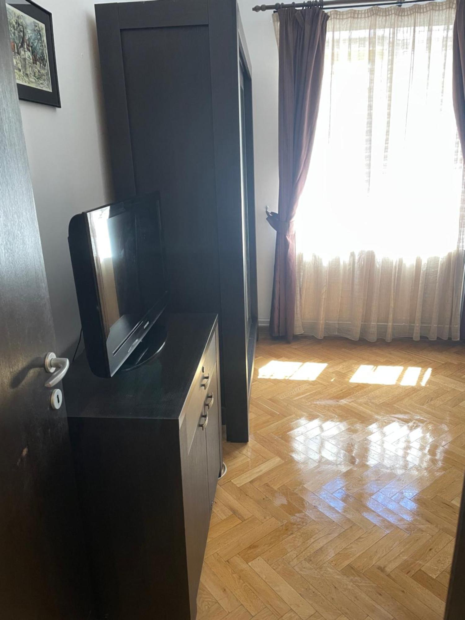 Rami House Central Double Rooms 브라쇼브 외부 사진