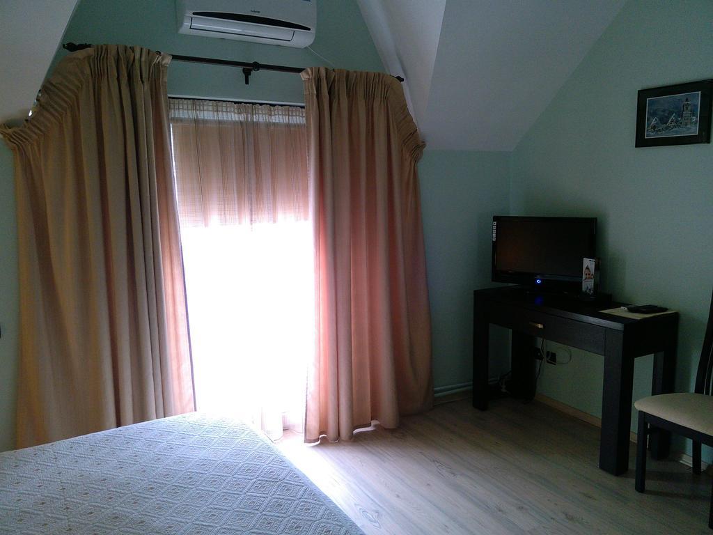 Rami House Central Double Rooms 브라쇼브 객실 사진