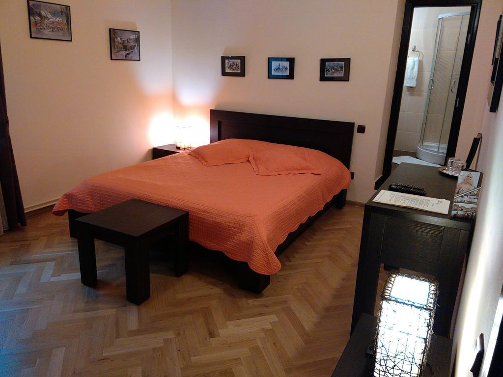 Rami House Central Double Rooms 브라쇼브 객실 사진