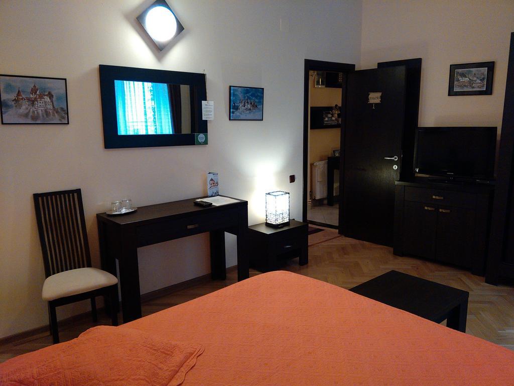 Rami House Central Double Rooms 브라쇼브 객실 사진