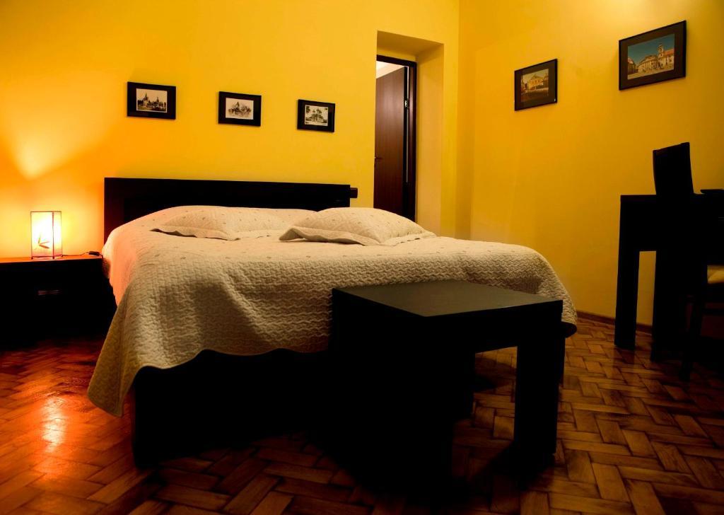 Rami House Central Double Rooms 브라쇼브 객실 사진